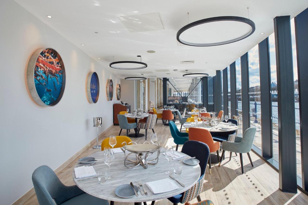Ty Milford Waterfront Hotell Milford Haven Exteriör bild